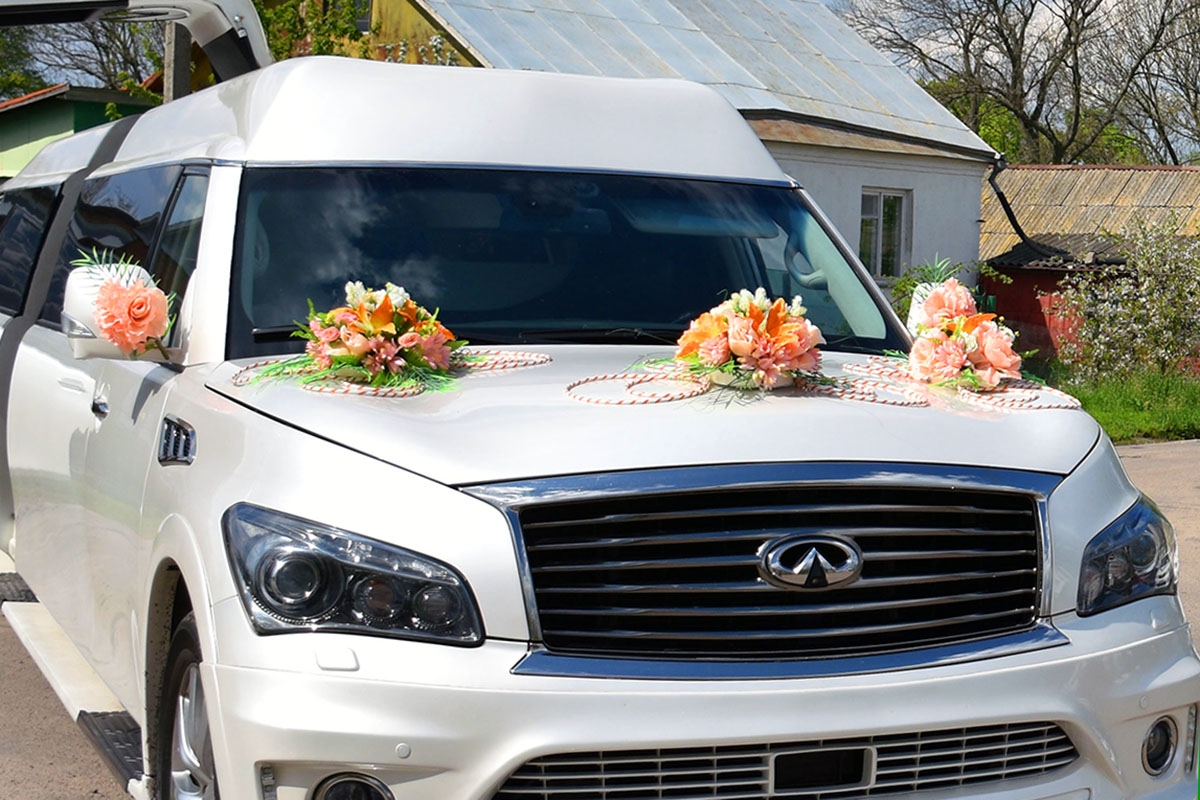 лимузин Инфинити, Infiniti qx56, лимузин на свадьбу, аренда лимузина, украшения лимузина, limo36 (1)
